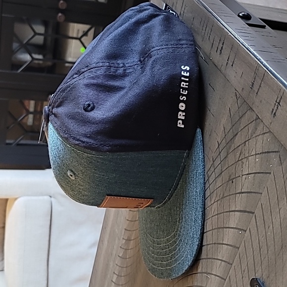 PGA Tour Hat ProSeries - Picture 2 of 6